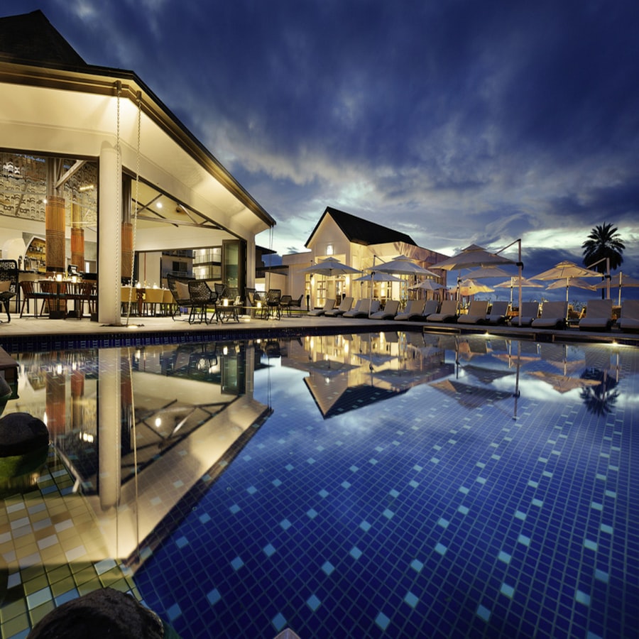 Outdoor Entertainment Zones