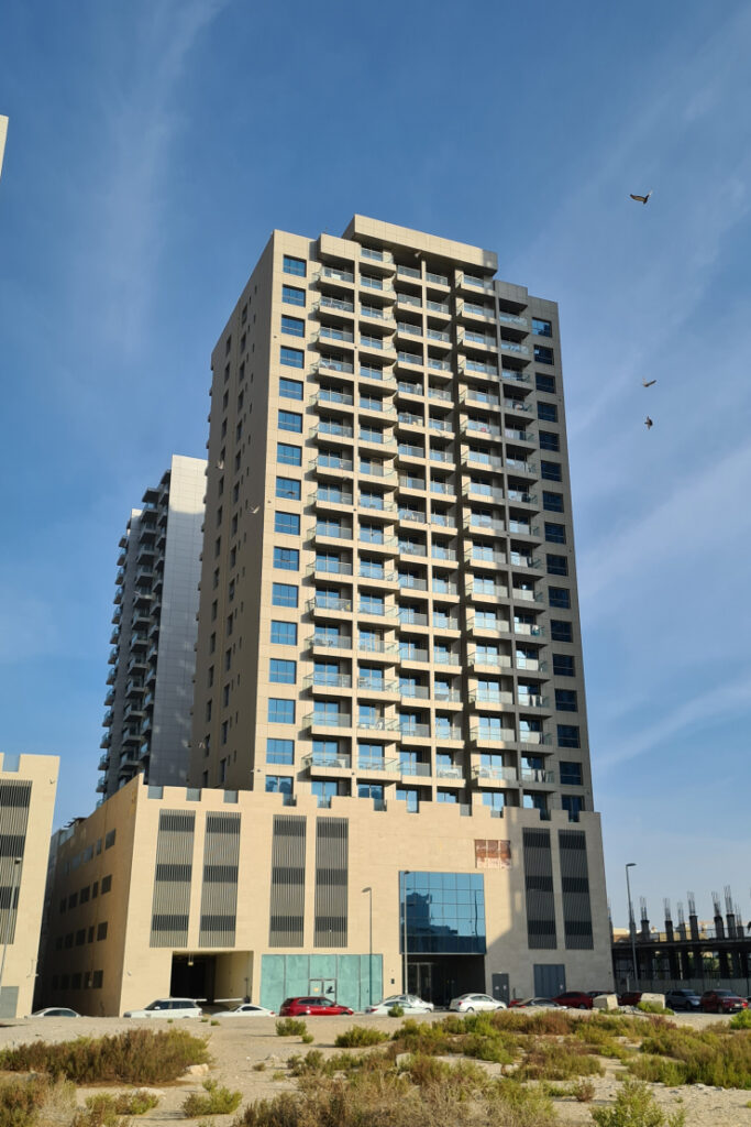 jvc-10c-building_ssidA_xl